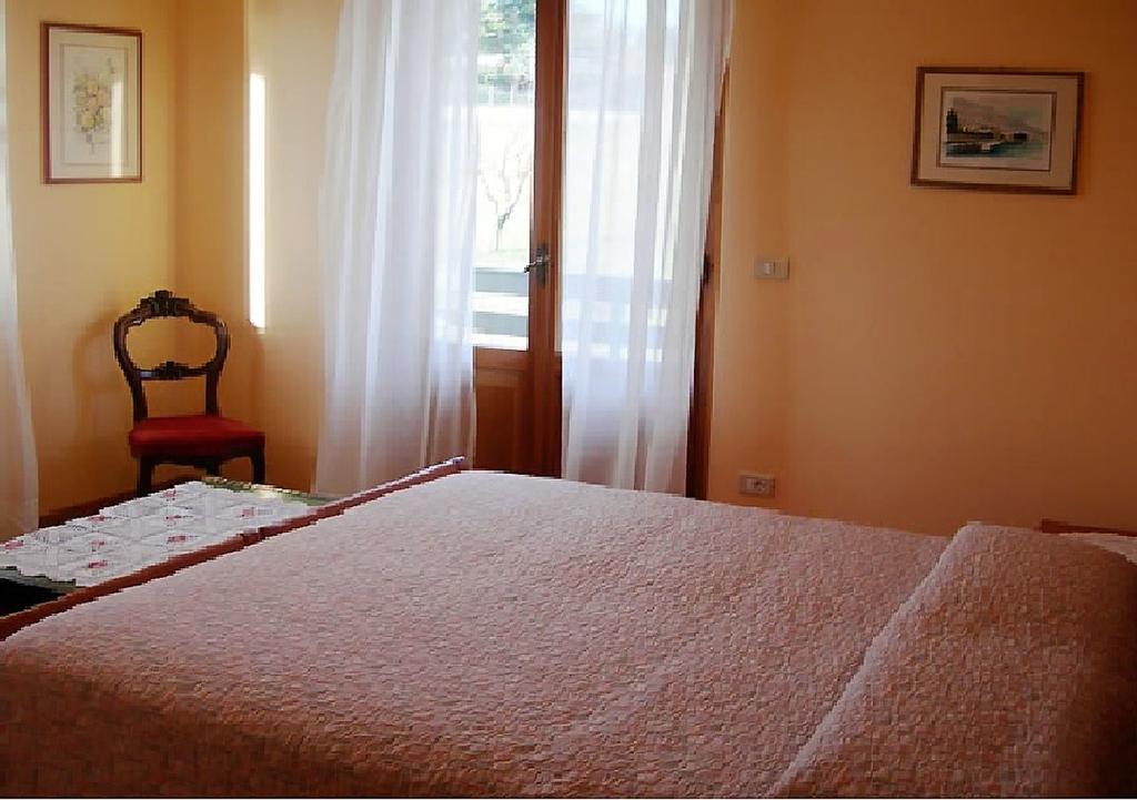 B&B Garden Solto Collina Exteriér fotografie